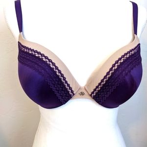 Victoria's Secret Very Sexy Pushup Bra 34D